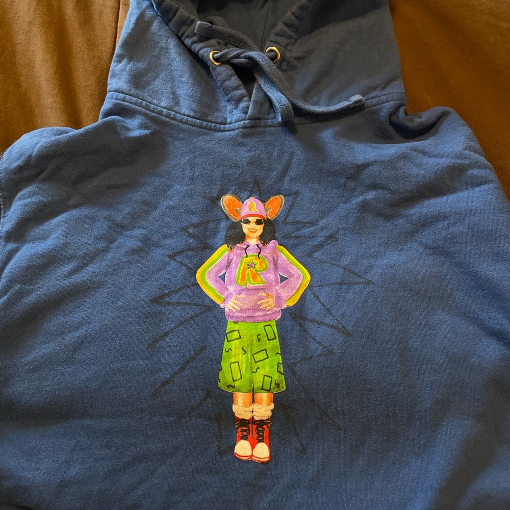 remi wolf tour merch